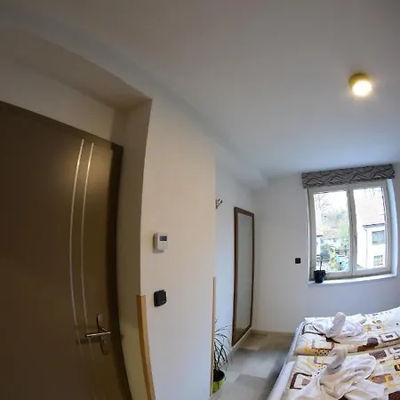 Element Český Krumlov