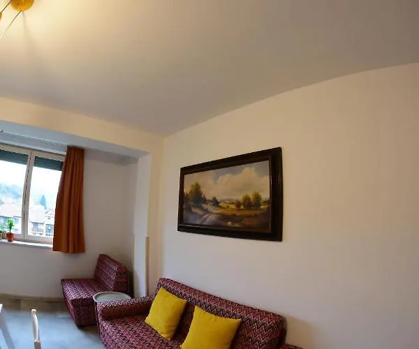 Element Český Krumlov